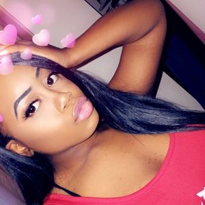 Meet your Posher, Markesha